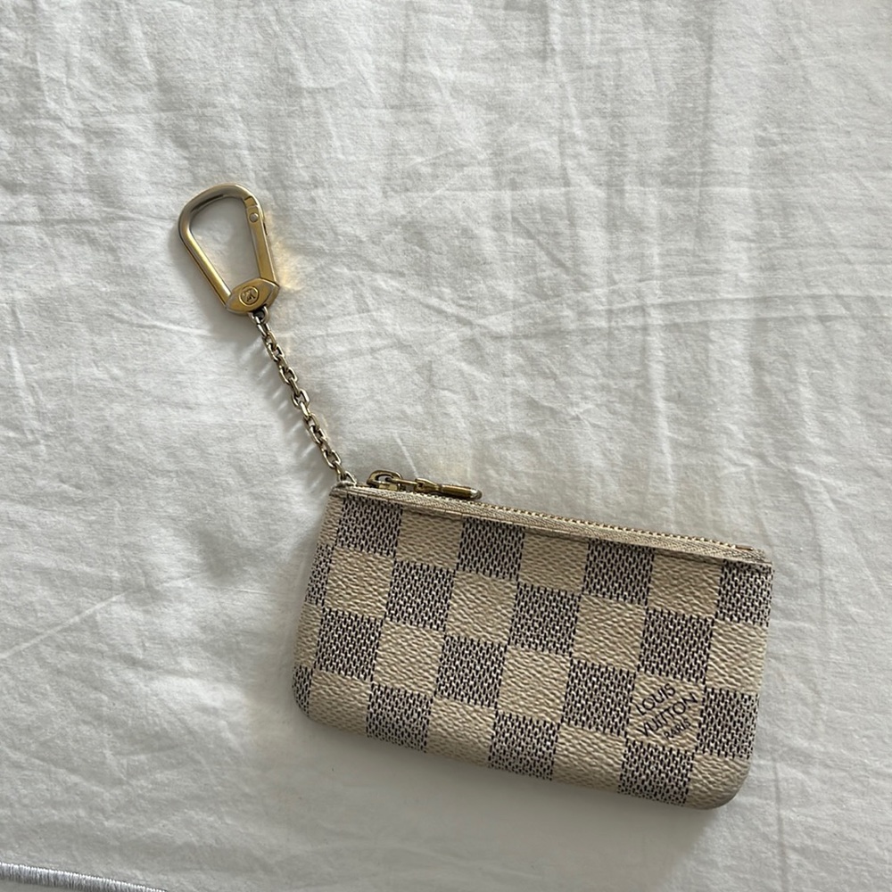 Louis Vuitton key chain wallet card holder